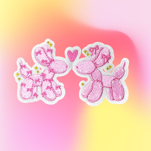 Patch thermocollant rose en forme de cœur de chien à double ballon pour vêtements - Product Image 1