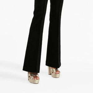 Pantalon de yoga de gymnastique évasé taille haute extensible dans les 4 sens pour femmes Leggings évasés avec ceinture en V Scrunch Butt Lift avec impression bouffante - Product Image 5