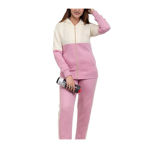 Chándal de mujer personalizado diseño servicio OEM traje de jogging de mujer hecho a medida hecho en Pakistán chándales de mujer sublimación - Product Image 6