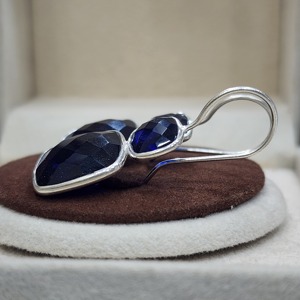 Boucles d'oreilles en argent sterling 925 faites à la main avec pierre précieuse de quartz bleu Style classique unique Excellente qualité - Product Image 2