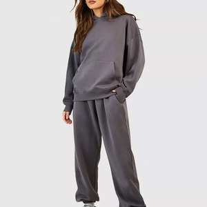 Conjunto de dos piezas de chándal para mujer, chándal informal con logotipo personalizado OEM, Sudadera con capucha y pantalones en blanco, conjunto de dos piezas para mujer, pantalones de chándal para correr - Product Image 1