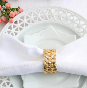 Servilleteros de metal de inspiración vintage con acabados rústicos, grabados florales y estilo antiguo que ahora se venden al por mayor a granel - Product Image 6