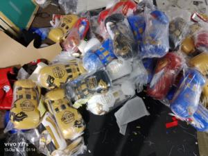 Guantes de MMA de Cuero al por Mayor, Juego Completo de Equipo de Protección para Adultos, Guantes de Boxeo con Cierre y Empaque Personalizado - Product Image 5