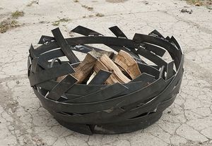 Foyer extérieur rond en fer moderne, robuste, pour patio, jardin, foyer à bois, écologique, 10000-14999 BTU, relaxation familiale - Product Image 4