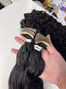 Extensiones de Cabello Humano con Cinta Adhesiva CDYHAIRVN, Venta al Por Mayor Directa de Fábrica, Cutícula Alineada, Cabello Liso 100% Sin Procesar - Product Image 4