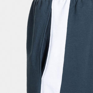 Vente en gros de shorts de survêtement décontractés en coton polaire pour hommes en éponge française taille élastique logo personnalisé respirant poids lourd gymnastique course - Product Image 3