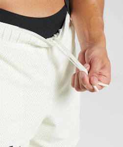 Shorts de basket-ball en maille respirante de haute qualité, vente en gros, broderie, séchage rapide, léger, vente chaude, shorts de basket-ball en maille pour hommes - Product Image 4