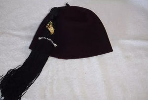 Sombrero Masónico Vintage de Alta Calidad con Borla y Adornos Color Granate, Ideal para Uso Diario al Aire Libre, Gran Venta - Product Image 4