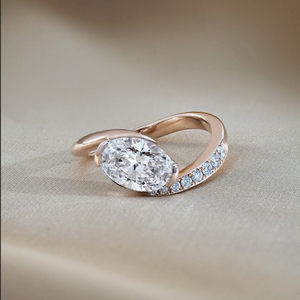 Anillo de Compromiso de Oro Sólido de 14K con Diamante Cultivado en Laboratorio de Corte Brillante Redondo de 1.5CT, Chapado en Oro, Diseño Curvo, para Regalo de Boda - Product Image 6