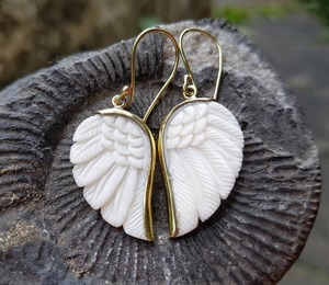 Pendientes Vintage más vendidos para mujer, vaca de búfalo y hueso de camello hechos a mano en estilo de hueso, joyería de moda por Artesanías Javed - Product Image 2