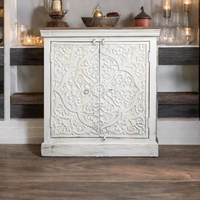 Buffet de salon de style farmhouse en bois massif de luxe avec portes et étagères, design moderne blanc pour bar à domicile, hôtel, taille personnalisée