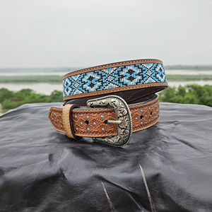 Ceinture Western en cuir usiné à boucle en alliage vintage avec motif sud-ouest perlé de turquoise bleue - Product Image 1