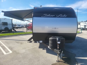 Nuevo 2025 E-a-s-t To W-e-s-t S-i-l-v-e-r L-a-k-e 1800RB - Product Image 4