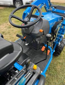 Hot Selling LS MT225S 20HP for Engine 4WD Multifunctional Compact Farm Tractor with Automatic Backhoe Loader 3-Year Warranty - Product Image 2