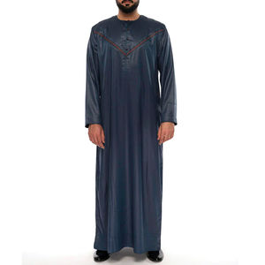 Venta superior Arabia Saudita Dubai jóvenes hombres Thobe Casual manga larga túnicas musulmanas túnica musulmana algodón poliéster Thobe / Thawb - Product Image 3