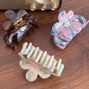 DOWELL Vente en gros Élégant 3D <span class=keywords><strong>Fleur</strong></span> <span class=keywords><strong>Pince</strong></span> à cheveux pour femmes Style simple Porte-<span class=keywords><strong>chignon</strong></span> Requin Clip - Product Image 2