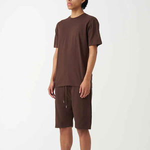 Ensemble décontracté en lin pour homme : T-shirt respirant et short en coton 100% lin, 2 pièces personnalisables - Product Image 2