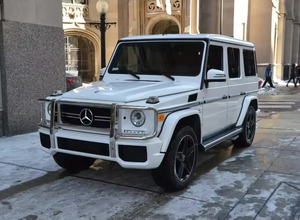 Mercedes-Benz G63 2024 USADO, Volante a la Izquierda, Asientos de Cuero, Cámara Trasera, Pantalla Táctil, Faros de Xenón, Euro IV US - Product Image 4