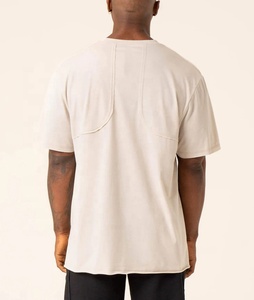 T-shirt surdimensionné à manches courtes en coton 100% pour homme - Product Image 3