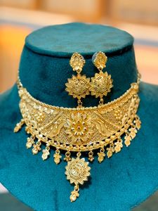 Ensemble élégant de boucles d'oreilles et collier en or 24 carats pour femmes, bijoux d'anniversaire de mariage, plaqué or 24 ct, cadeau parfait - Product Image 2