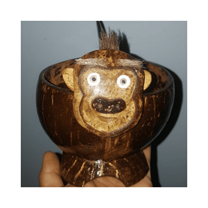 Figurine décorative animale en coquille de noix de coco, style côtier, matériau : coquille de noix de coco ; usage : décoration de villégiature ; origine : lot artisanal vietnamien - Product Image 1