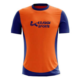 เสื้อฟุตบอลพิมพ์ลายแบบซับลิเมชั่น คุณภาพดี ผลิตจากโรงงาน ได้รับความนิยมสูง สำหรับผู้ชายและผู้หญิง สวมใส่ได้ทันสมัย - Product Image 1