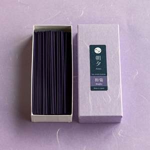 Bâtons d'encens à faible fumée Wagiku Flower 40g - Product Image 1