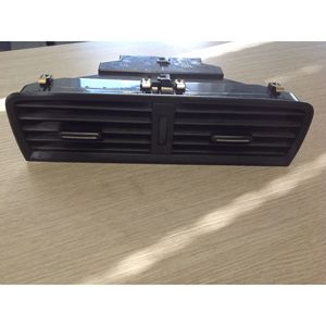Rejillas de Ventilación del Salpicadero SKODA Fabia Sedán 3ª Serie, Rejilla Central SKODA FABIA (15>21) - Product Image 1