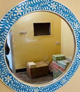 Espejo de pared con incrustaciones de madreperla hecho a mano, diseño decorativo de lujo para el hogar, el hotel y la decoración de interiores - Product Image 2