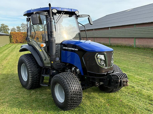 Tracteur agricole fiable 504 de 21 CV 4x4 avec moteur diesel économe en carburant et système hydraulique puissant - Product Image 2