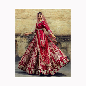 Vente chaude Indian Western Fashion Lehenga Avec Top et Dupatta Ensemble Avec Broderie Wedding Wear Traditional Lehenga Wholesale - Product Image 5