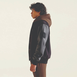 เสื้อแจ็คเก็ตเบสบอลแบบวินเทจปักลายเชนิลล์ตามสั่ง OEM ด้านหน้ากันน้ำ สำหรับสตรีทแวร์แบบยูนิเซ็กส์ - Product Image 3