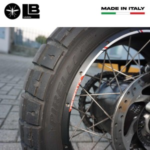 Personalizza la tua Ducati DesertX con adesivi per ruote da moto 21-18 - Product Image 4