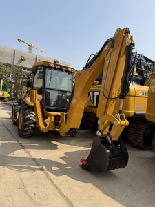 Chargeuse-pelleteuse de chantier Cat 420 haute performance, équipée d'une benne frontale polyvalente et d'une flèche extensible. - Product Image 6