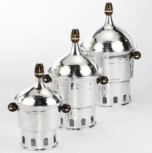 Casserole à couvercle plaqué argent de luxe fabriquée à la main avec support en bois Chauffe-plats en métal de qualité supérieure pour un divertissement élégant - Product Image 3