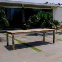 Table à manger carrée en bois massif, style minimaliste, pour hôtel ou extérieur, avec taille personnalisable – Offre Spéciale