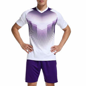 Venta caliente de calidad superior de diseño personalizado de fútbol Jersey uniforme en venta de fútbol - Product Image 1