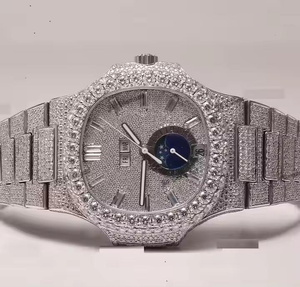 Reloj de Lujo para Hombre de Acero Inoxidable con Cuarzo y Diamantes Moissanite VVS, Diseño Ecológico de Brillo Radiante, Moda Premium Elevada - Product Image 6