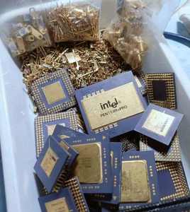 Procesador de refinación Scrap CPU Gold Ceramic Scrap para | Chatarra de procesador de oro de alto rendimiento con pines dorados | Material de recuperación de oro - Product Image 6
