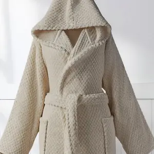 Albornoz Unisex de Lujo con Pompones, Tejido a Mano, de Algodón Turco, para Resort, Uso Todo el Año, Ropa de Dormir y de Estar por Casa, Verano, Suministrado por ODM, Turquía - Product Image 5