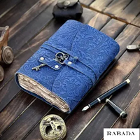 Journal en cuir véritable jardin fleur en relief à la main Deckle bord papier livre d'ombres Grimoire Journal sorcière sort livre
