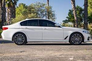 BMW 530i berline M Sport Package 2020, blanc alpin, état impeccable, non modifiée - Product Image 3