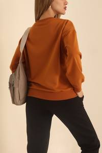 Nueva sudadera para mujer Pullover Llegada Sudadera para mujer en diferentes estilos Sudadera con logotipo personalizado para mujer - Product Image 3