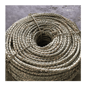 Cuerda decorativa de hierba marina natural, trenzada a mano, para fondos de estilo náutico, decoración de eventos y escaparates, procedente de Vietnam. - Product Image 1