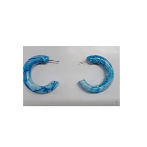 Boucles d'oreilles pendantes en résine acrylique beige pour femmes, pendentif cercle irrégulier, bijoux pour filles par ABDUL REHMAN ENTERPRISES - Product Image 4