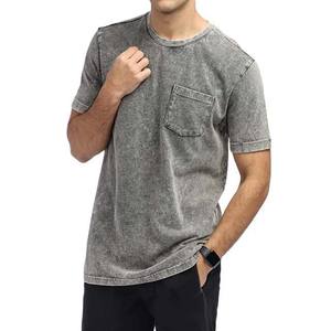 Camisetas de Hombre de Corte Regular con Lavado Ácido, Impresión Personalizada de Alta Calidad, Estilo Urbano, Cuello Redondo, Hombros Caídos, Manga Corta, 100% Algodón - Product Image 1
