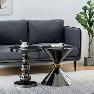 Juego de 2 mesas de centro metálicas de calidad superior, diseño diferente, aspecto atractivo, suministros hechos a mano de color negro y dorado - Product Image 1