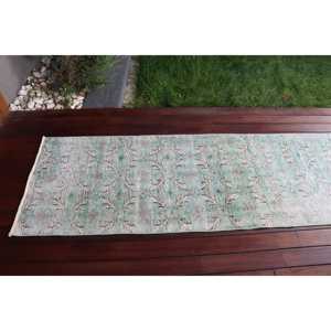 Alfombra Vintage de 2.3x8.3 pies, Alfombra Turca Azul con Diseño Floral de Lana - Product Image 5