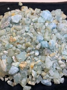 คริสตัลอะความารีนดิบจากสการ์ดู ไม่ผ่านการแปรรูป หินธรรมชาติจากปากีสถาน สำหรับทำเครื่องประดับ บำบัดรักษา คอลเลคชั่นสีขาว น้ำหนัก 500 กรัม - Product Image 4