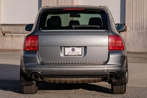 Meilleures ventes Nouveau 2006 Po-rrsc-c-he Cayye-nne-e S SUV Diesel Semi-automatique Technologie avancée Intérieur luxueux Conduite fluide - Product Image 3